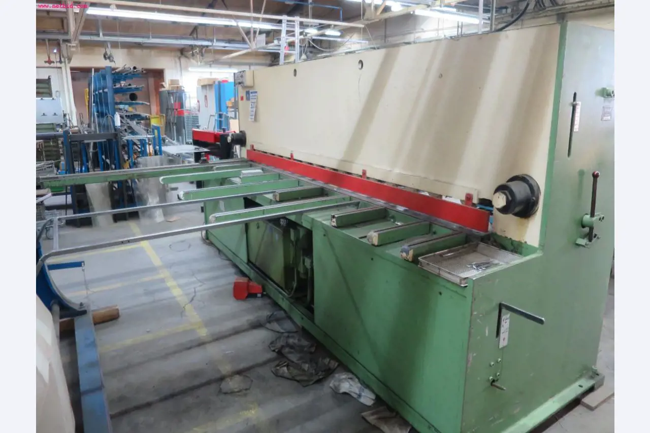 well-maintained metalworking machinery for wire processing-5
