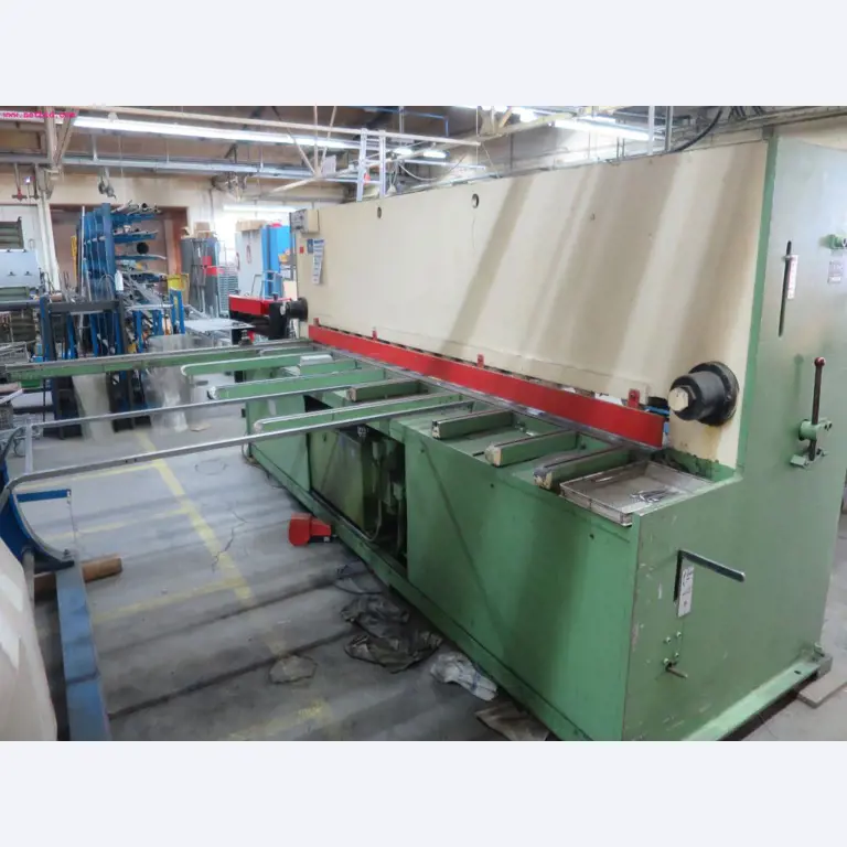 well-maintained metalworking machinery for wire processing-5