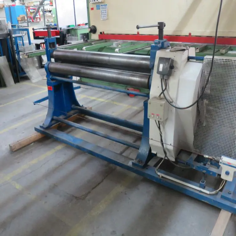 3-roll round bending machine Stölting