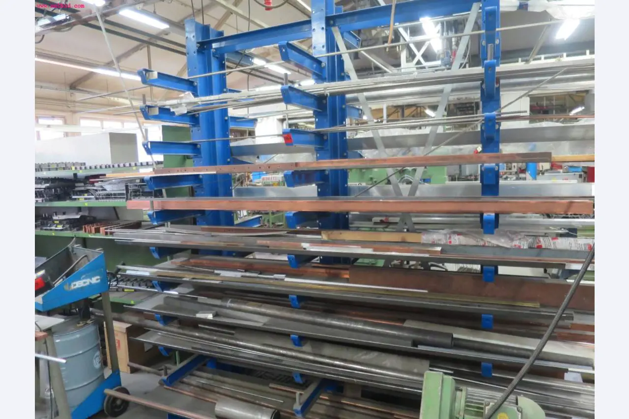 máquinas metalúrgicas bem conservadas para o processamento de fios-1