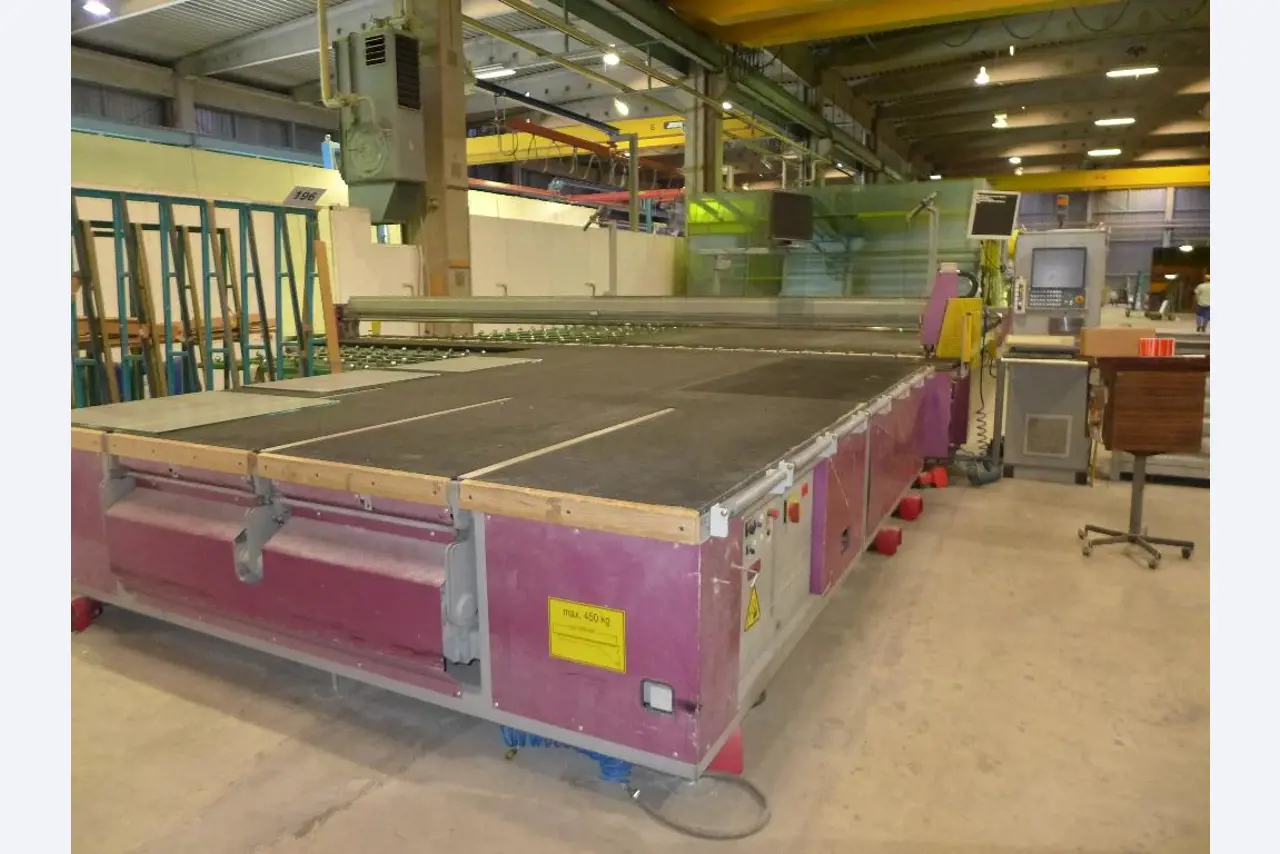 máquinas de transformação de vidro em bom estado de conservação-1