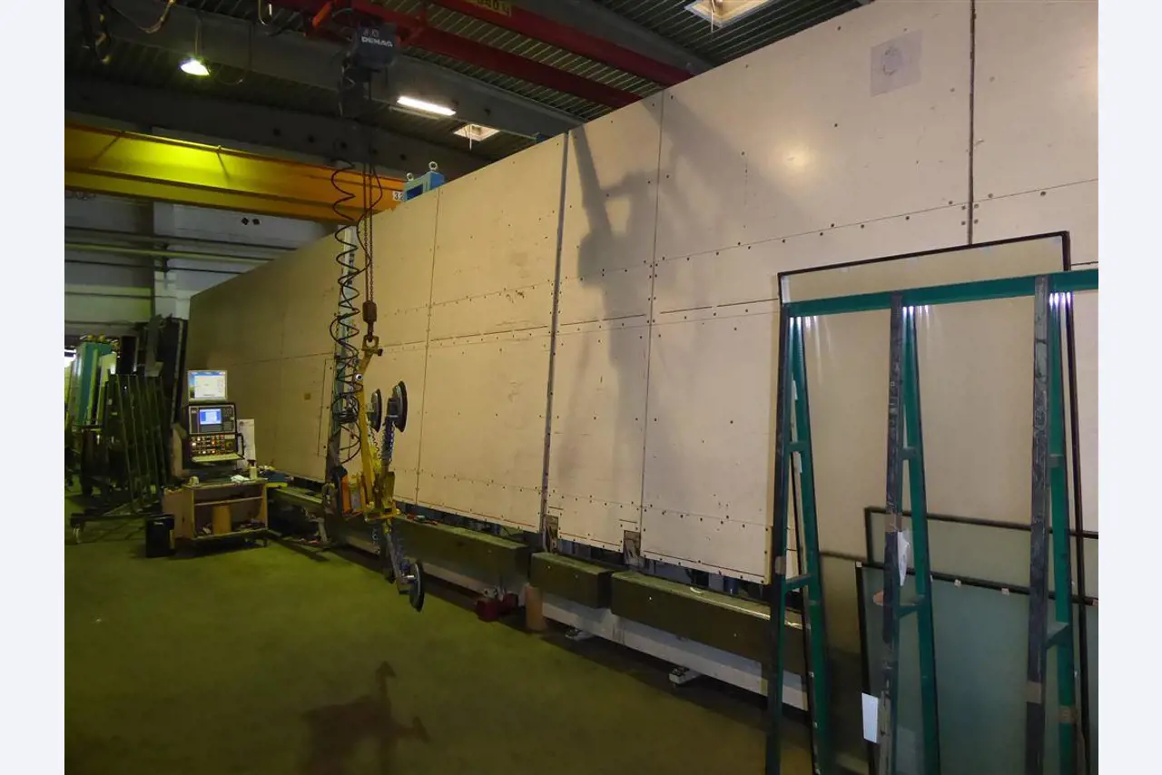 máquinas de transformação de vidro em bom estado de conservação-7