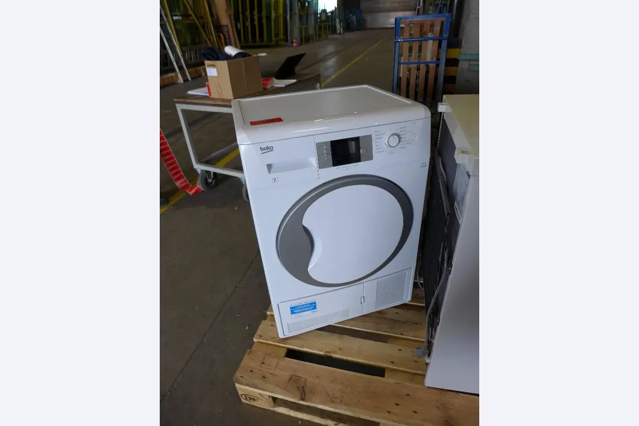 gepflegte Glasbearbeitungsmaschinen-1