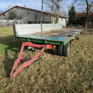 Remorque à plate-forme pour camion