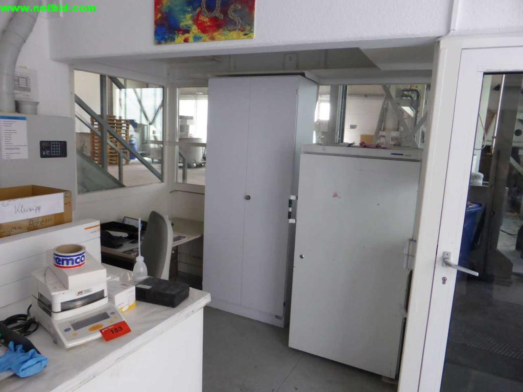 Máquinas para a produção de tintas e rebocos-2