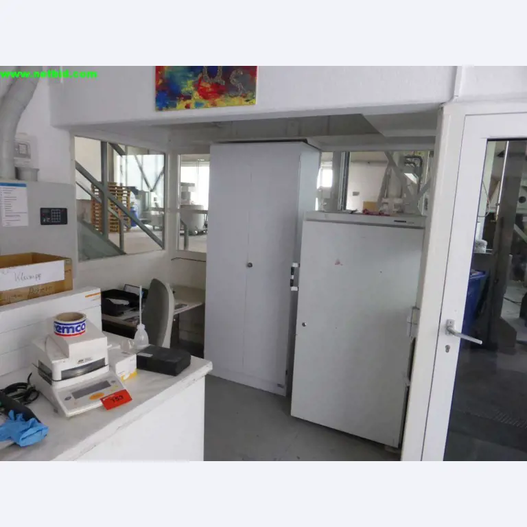 Máquinas para a produção de tintas e rebocos-2