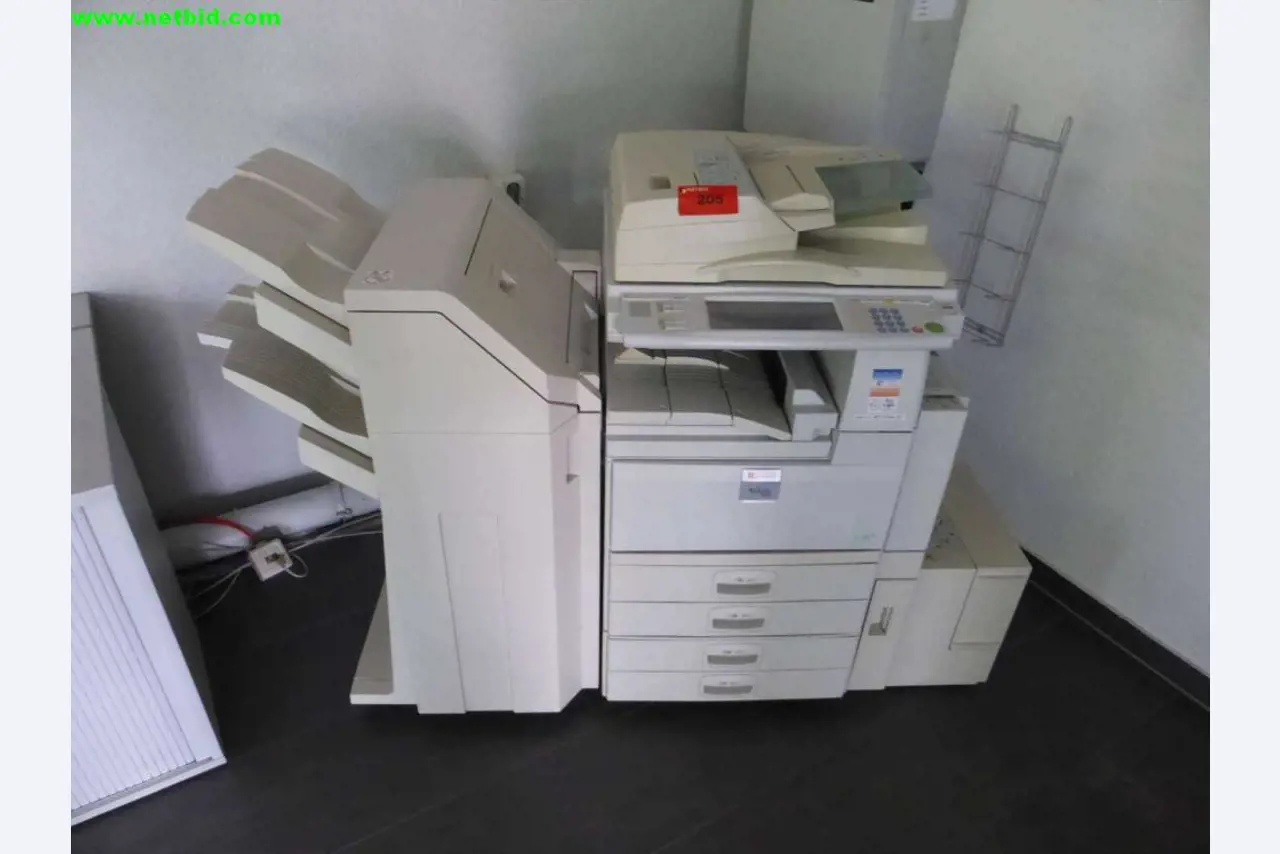 Máquinas para a produção de tintas e rebocos-1