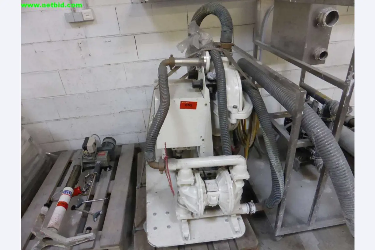 well-maintained machines for the paint and plaster production-1