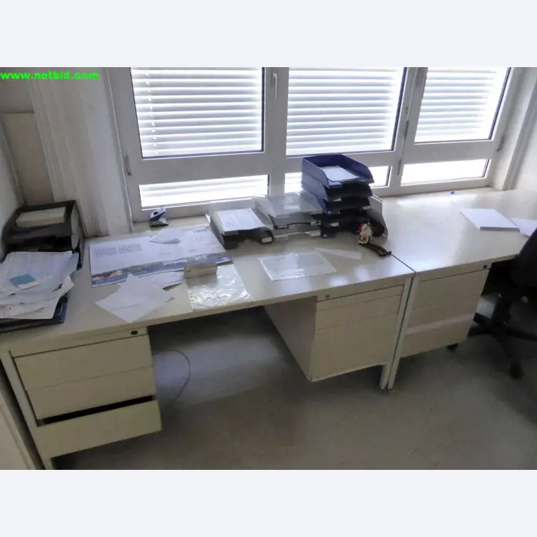 well-maintained machines for the paint and plaster production-5