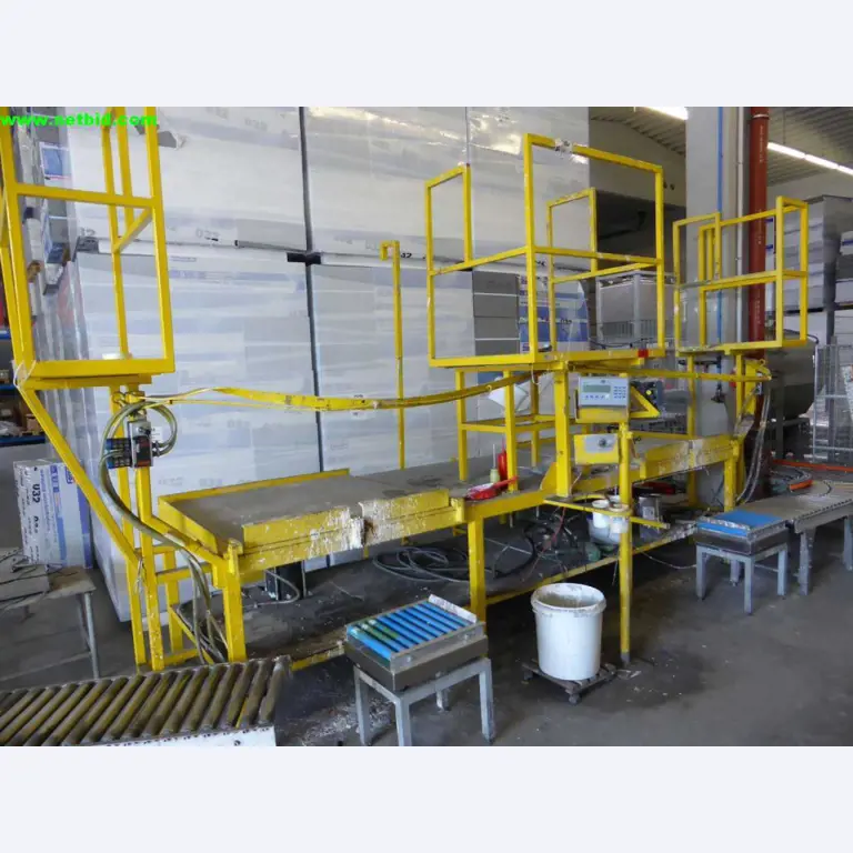 well-maintained machines for the paint and plaster production-1