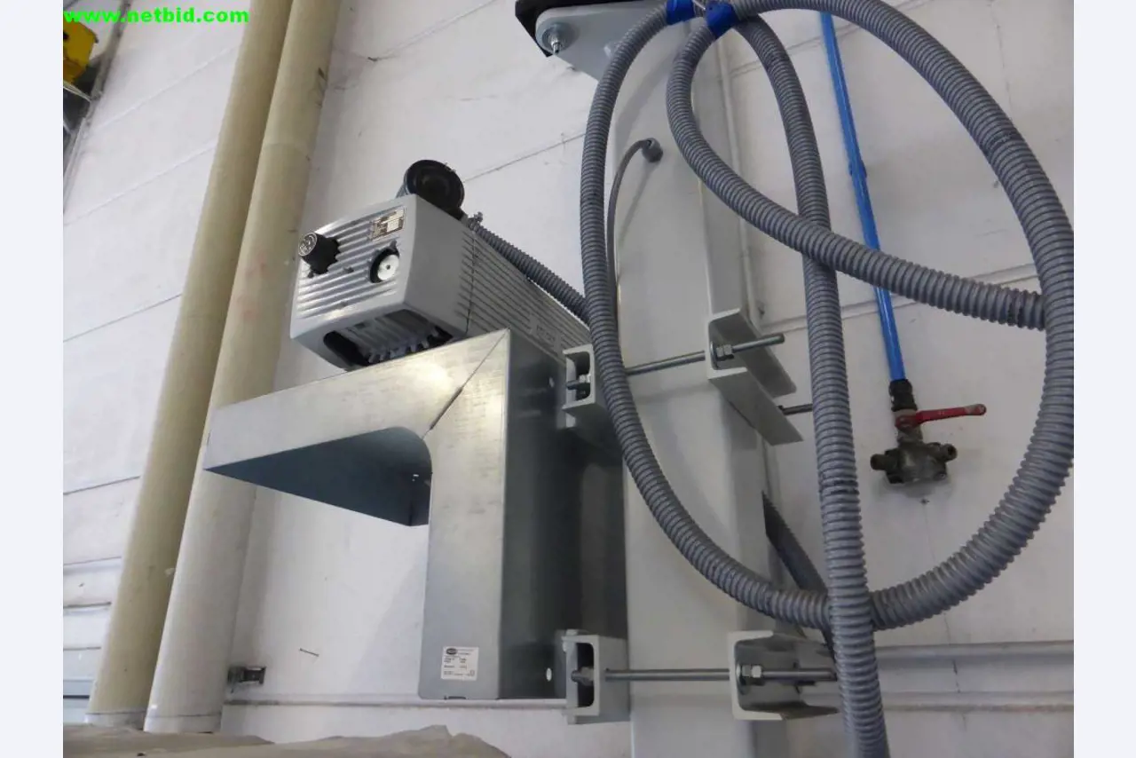 well-maintained machines for the paint and plaster production-2