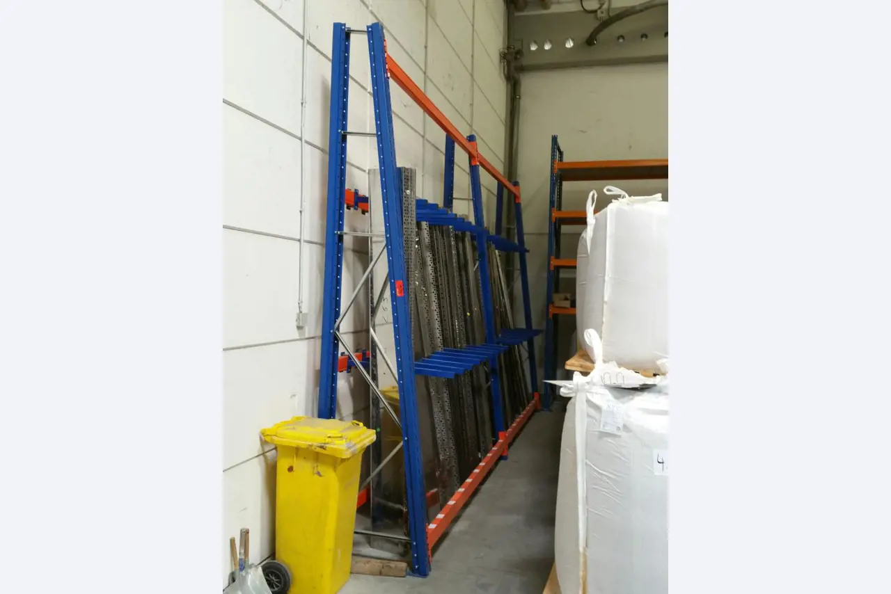 Máquinas para a produção de tintas e rebocos-1
