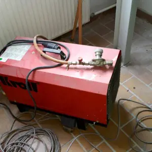 Hot air heater gas 220 V Kroll