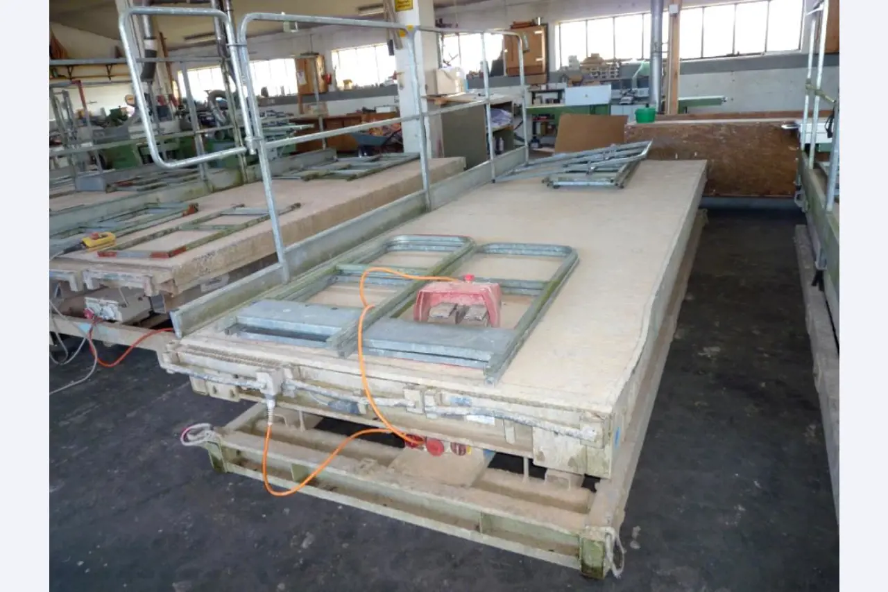 Peri Maximo paneelmallen<br><img src="/images/LogoStrasser.png"><br>-1