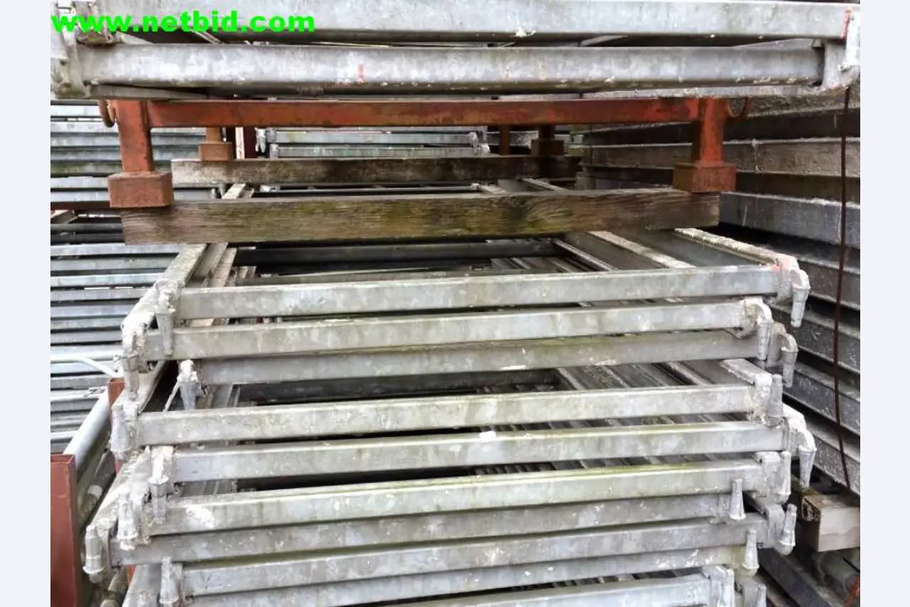 Peri Maximo lot formwork<br><img src="/images/LogoStrasser.png"><br>-15