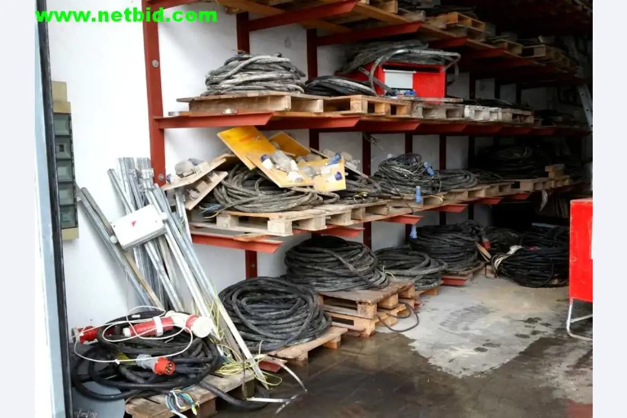 Peri Maximo paneelmallen<br><img src="/images/LogoStrasser.png"><br>-1