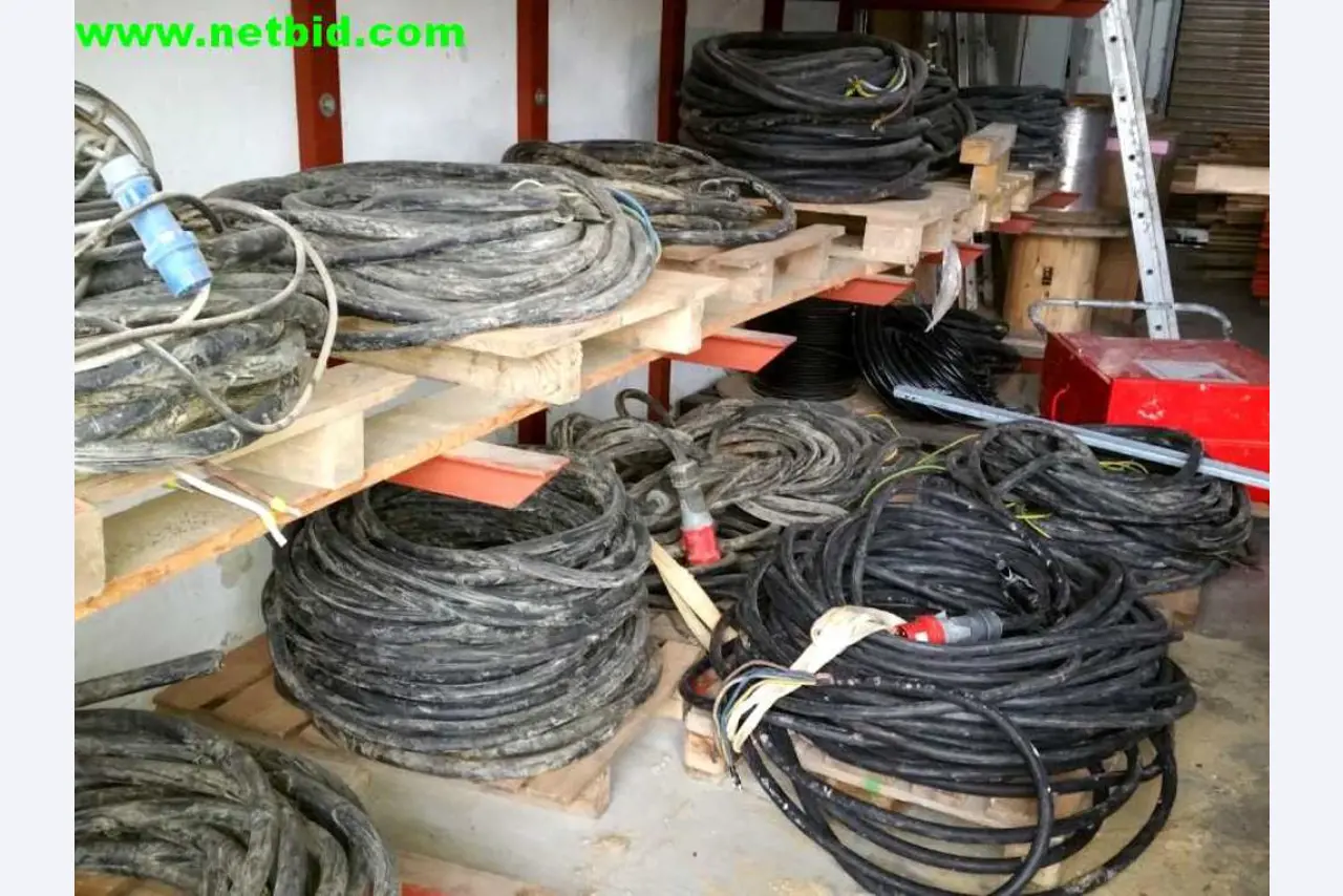 Peri Maximo paneelmallen<br><img src="/images/LogoStrasser.png"><br>-5