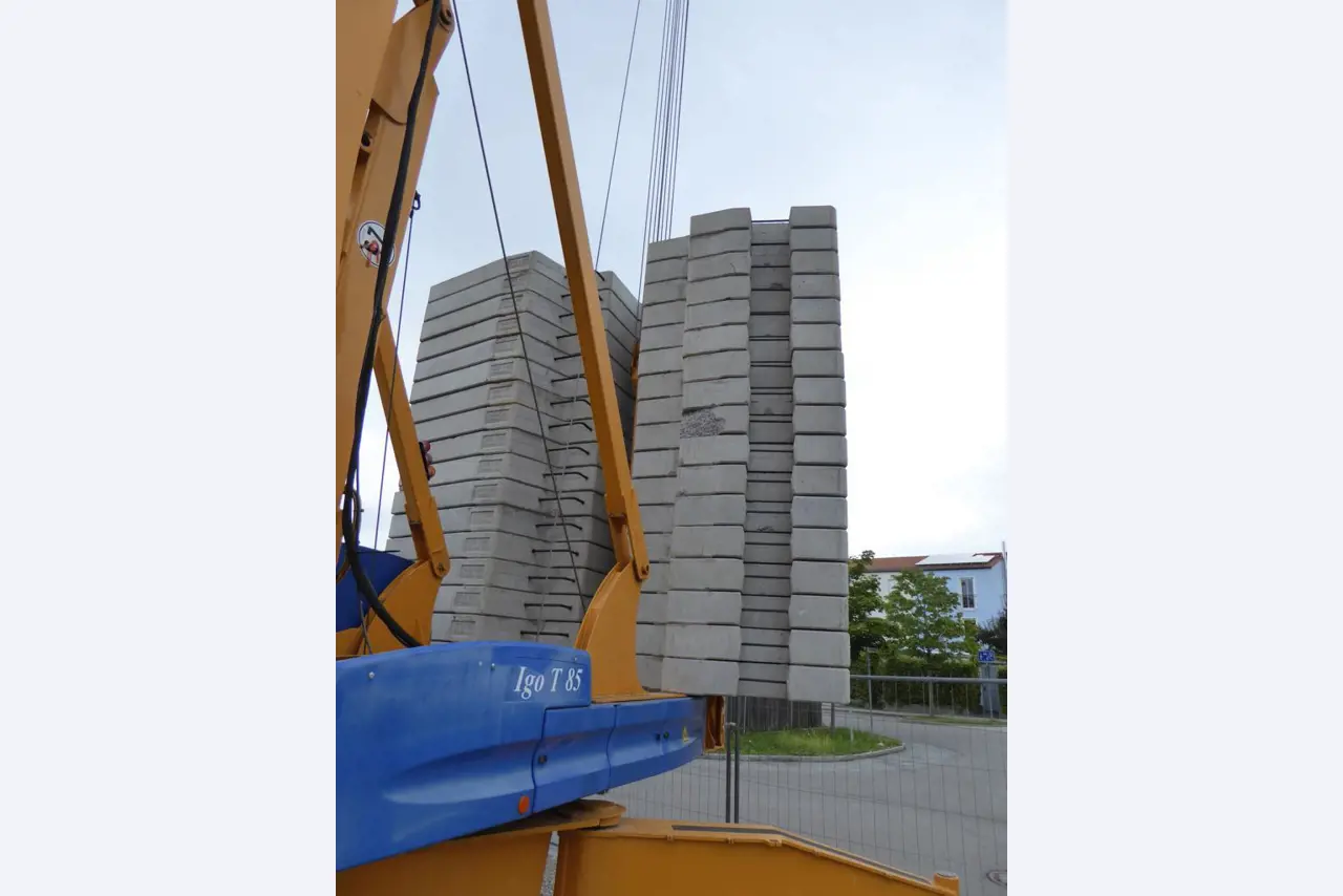 Peri Maximo paneelmallen<br><img src="/images/LogoStrasser.png"><br>-10