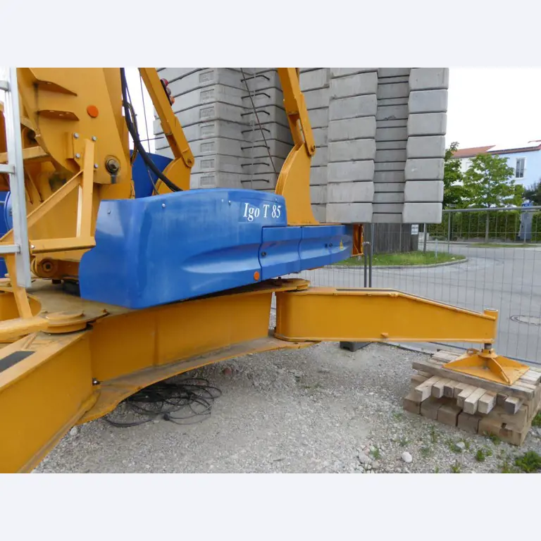 Peri Maximo paneelmallen<br><img src="/images/LogoStrasser.png"><br>-12