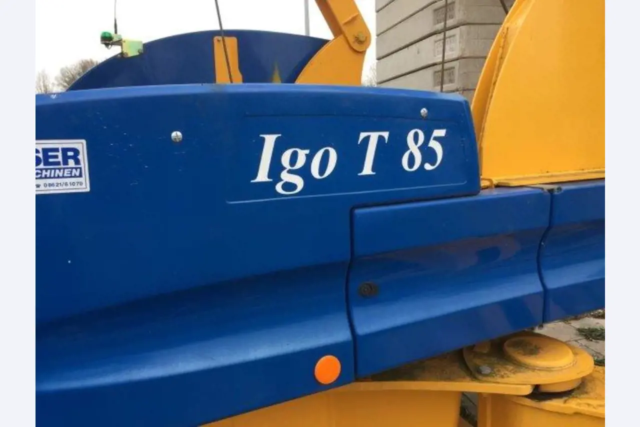 Peri Maximo paneelmallen<br><img src="/images/LogoStrasser.png"><br>-7