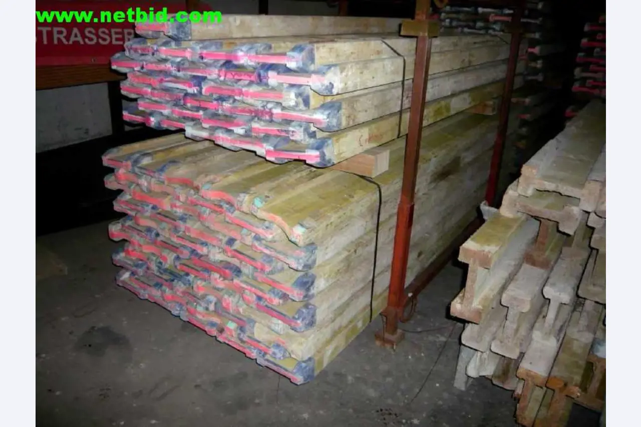 Moldes para painéis Peri Maximo<br><img src="/images/LogoStrasser.png"><br>-1