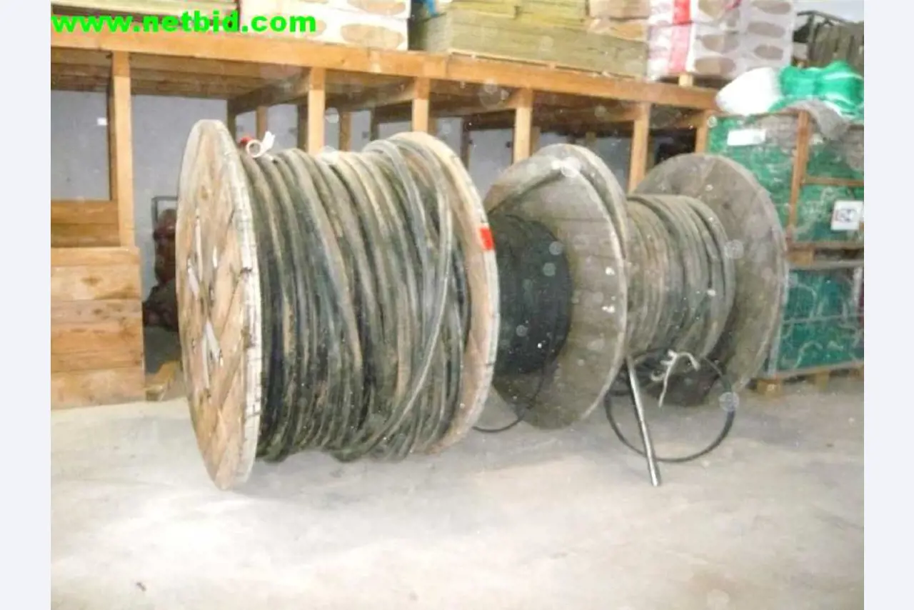 Moldes para painéis Peri Maximo<br><img src="/images/LogoStrasser.png"><br>-1