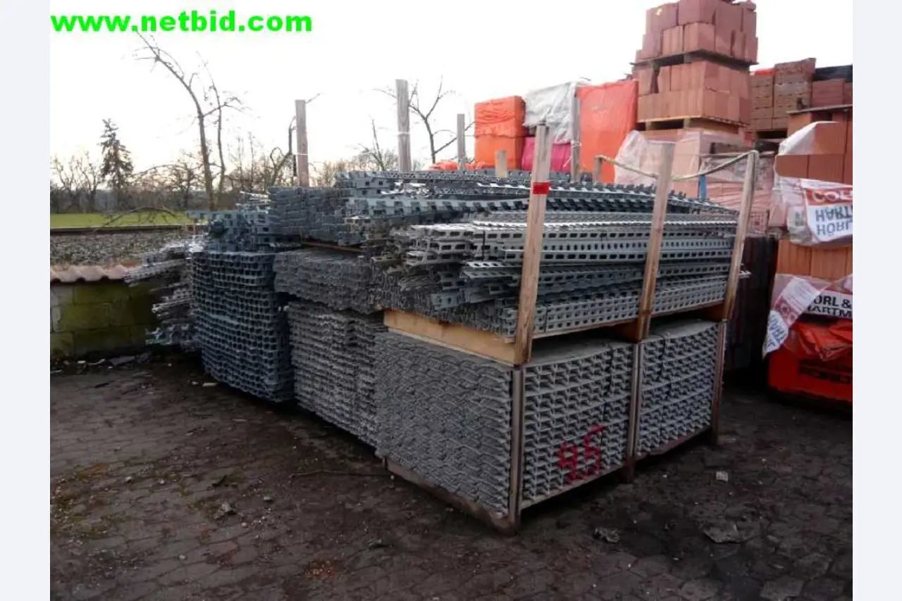 Peri Maximo Posten Rahmenschalungen<br><img src="/images/LogoStrasser.png"><br>-1