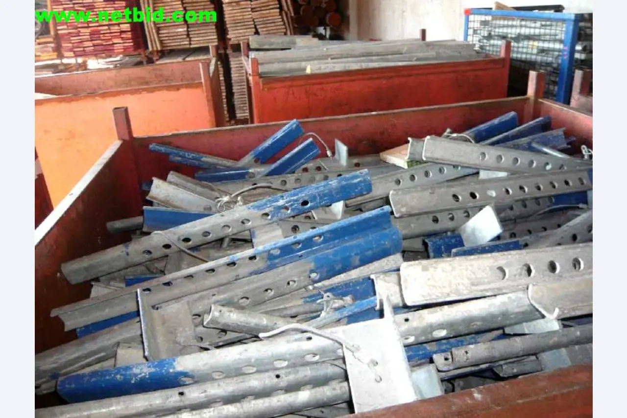 Moldes para painéis Peri Maximo<br><img src="/images/LogoStrasser.png"><br>-1