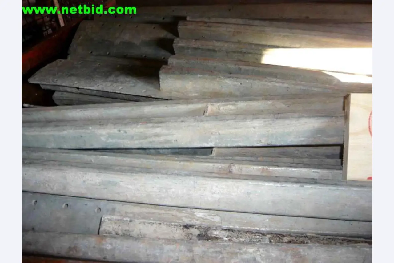 Moldes para painéis Peri Maximo<br><img src="/images/LogoStrasser.png"><br>-2