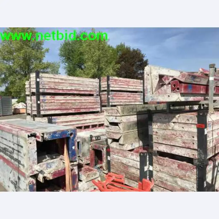 Peri Maximo lot formwork<br><img src="/images/LogoStrasser.png"><br>-15