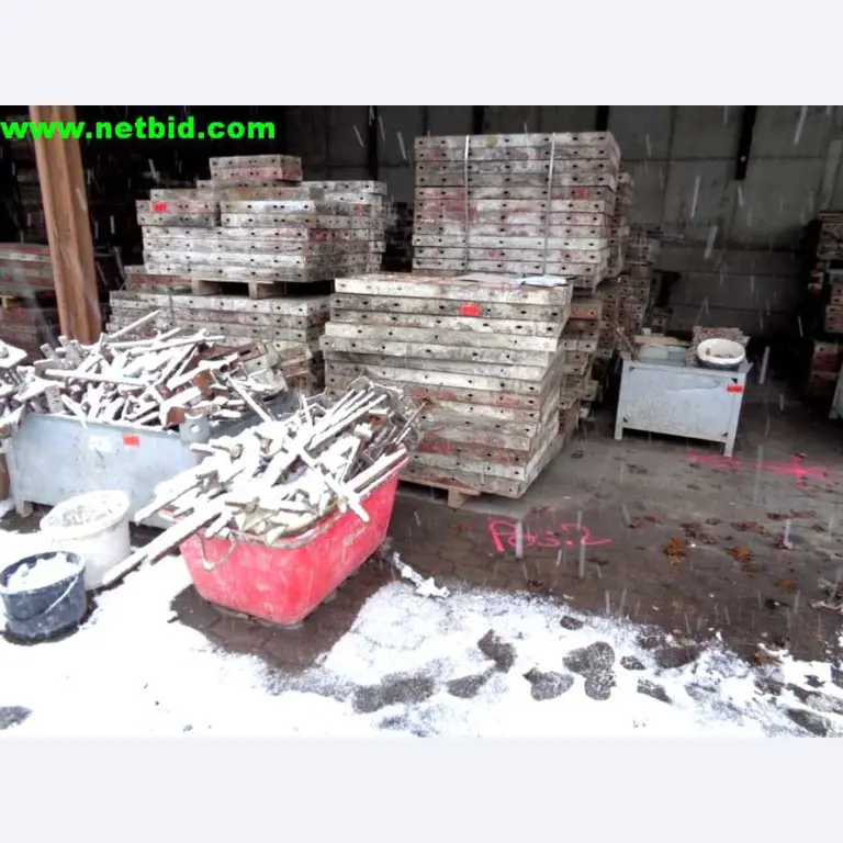 Moldes para painéis Peri Maximo<br><img src="/images/LogoStrasser.png"><br>-1