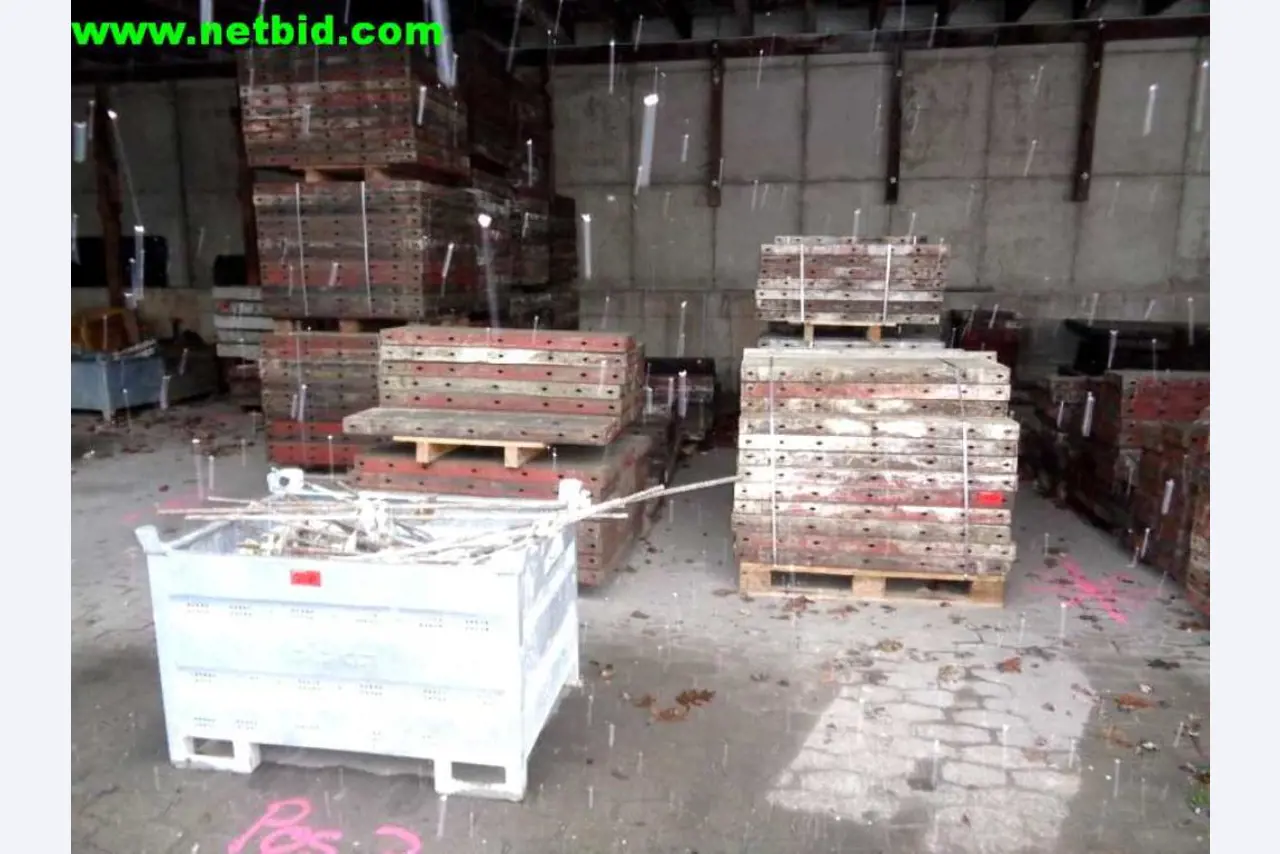 Moldes para painéis Peri Maximo<br><img src="/images/LogoStrasser.png"><br>-1