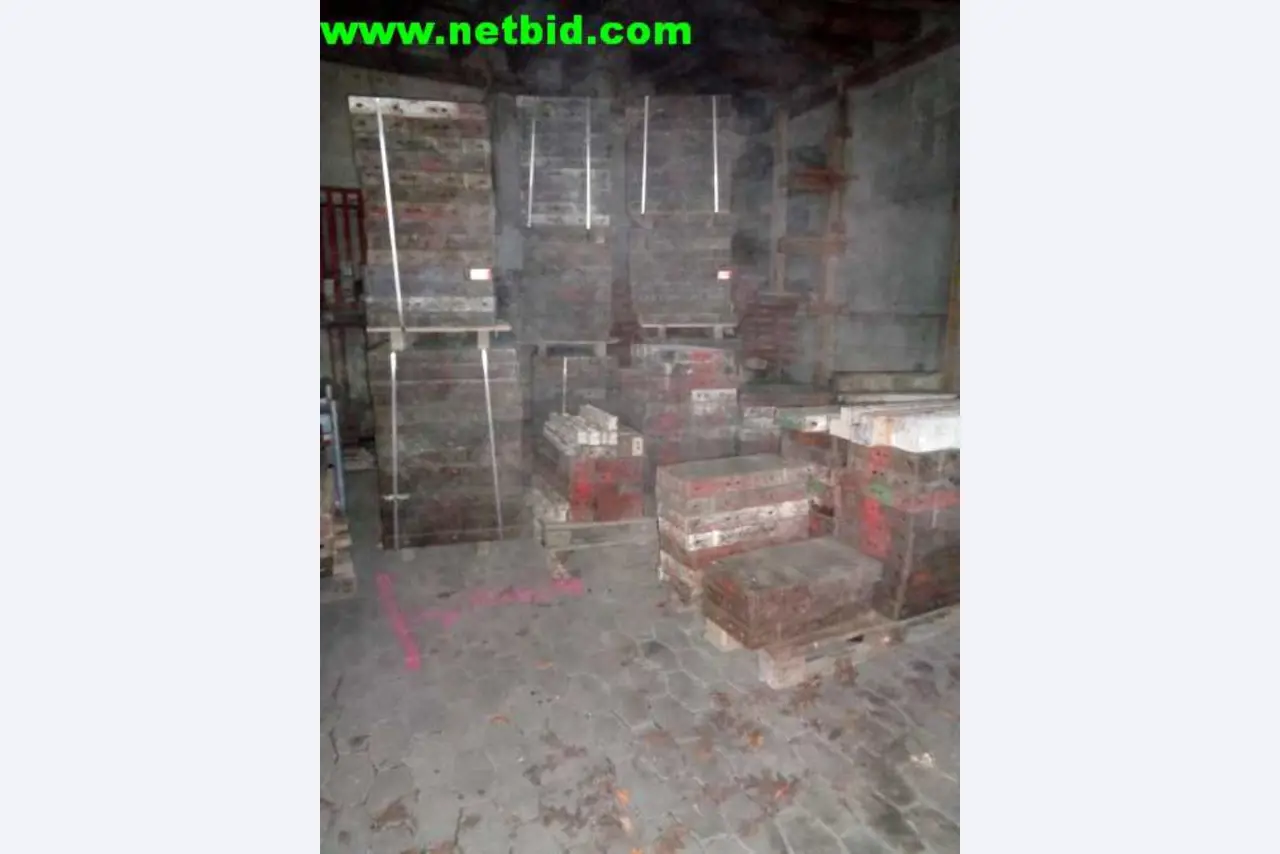 Moldes para painéis Peri Maximo<br><img src="/images/LogoStrasser.png"><br>-2