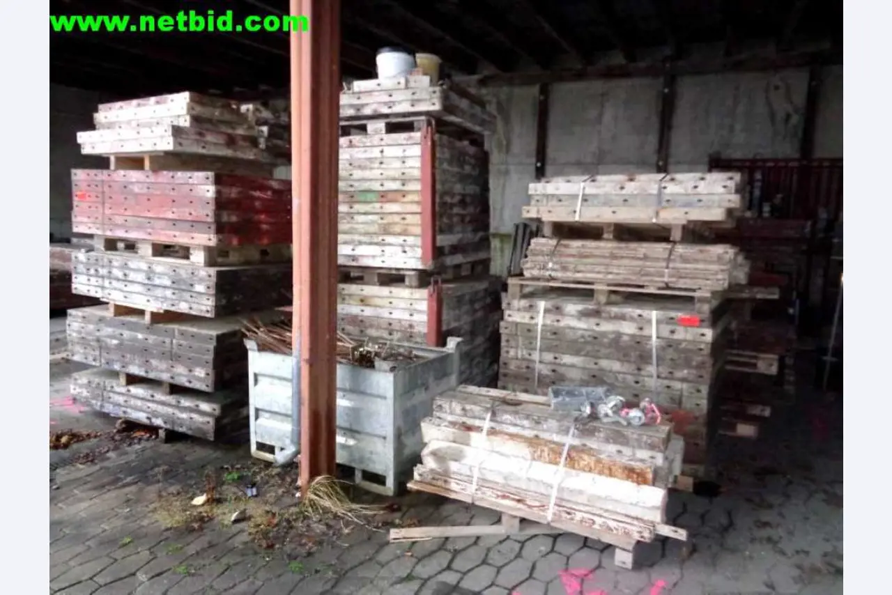 Moldes para painéis Peri Maximo<br><img src="/images/LogoStrasser.png"><br>-1