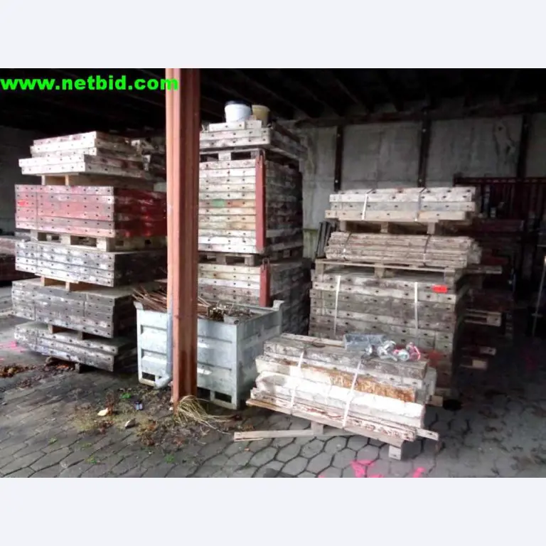 Moldes para painéis Peri Maximo<br><img src="/images/LogoStrasser.png"><br>-1