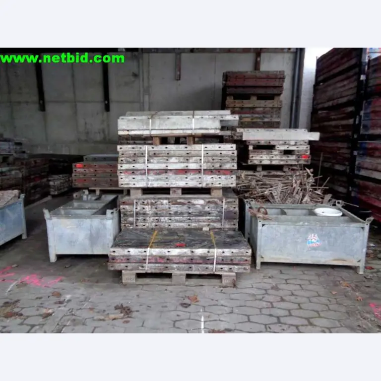 Moldes para painéis Peri Maximo<br><img src="/images/LogoStrasser.png"><br>-1