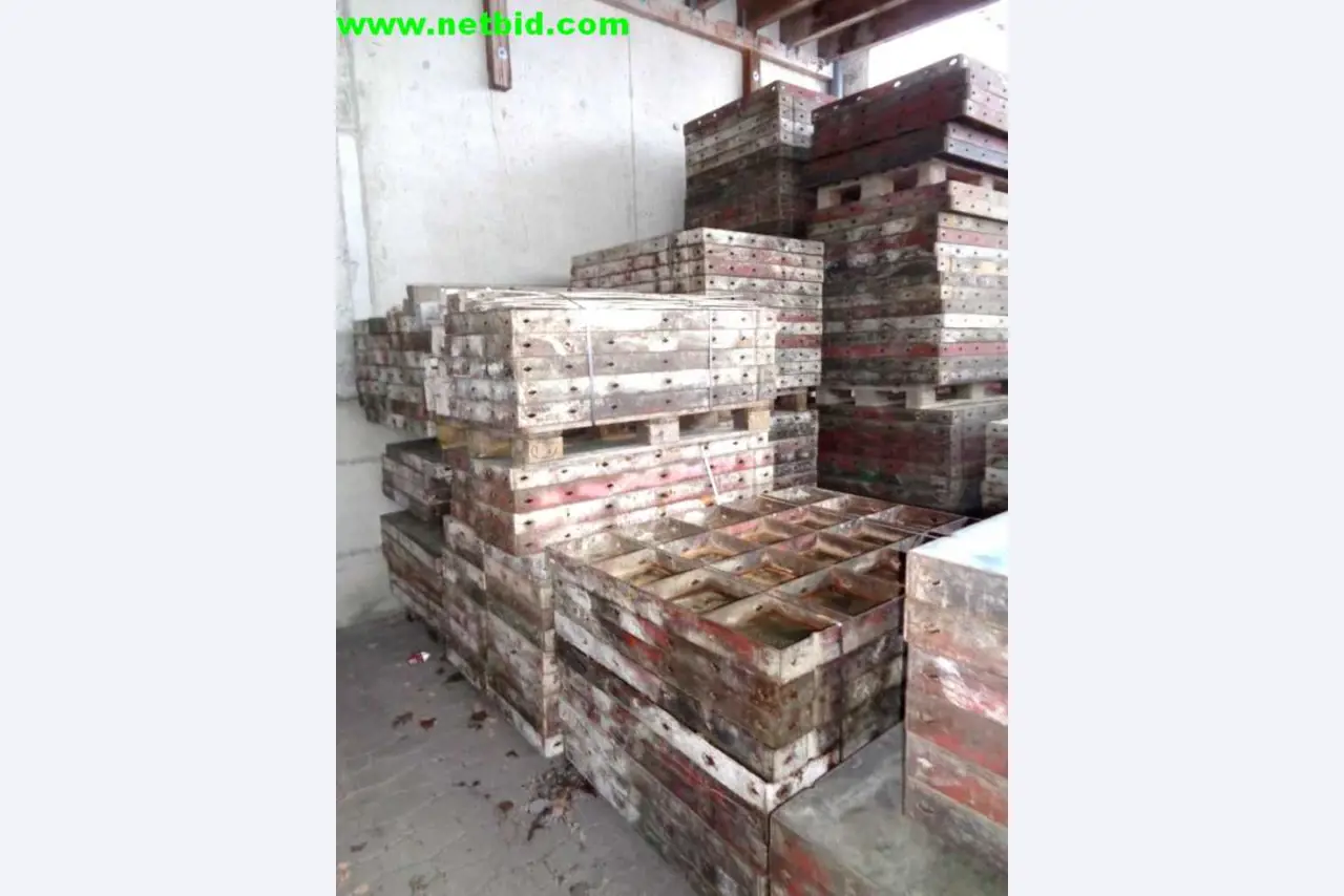 Moldes para painéis Peri Maximo<br><img src="/images/LogoStrasser.png"><br>-2