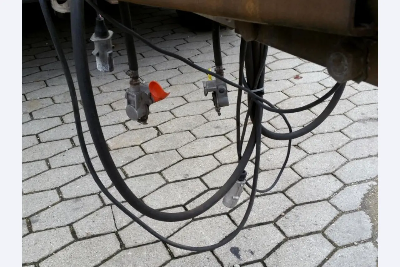 Peri Maximo paneelmallen<br><img src="/images/LogoStrasser.png"><br>-7