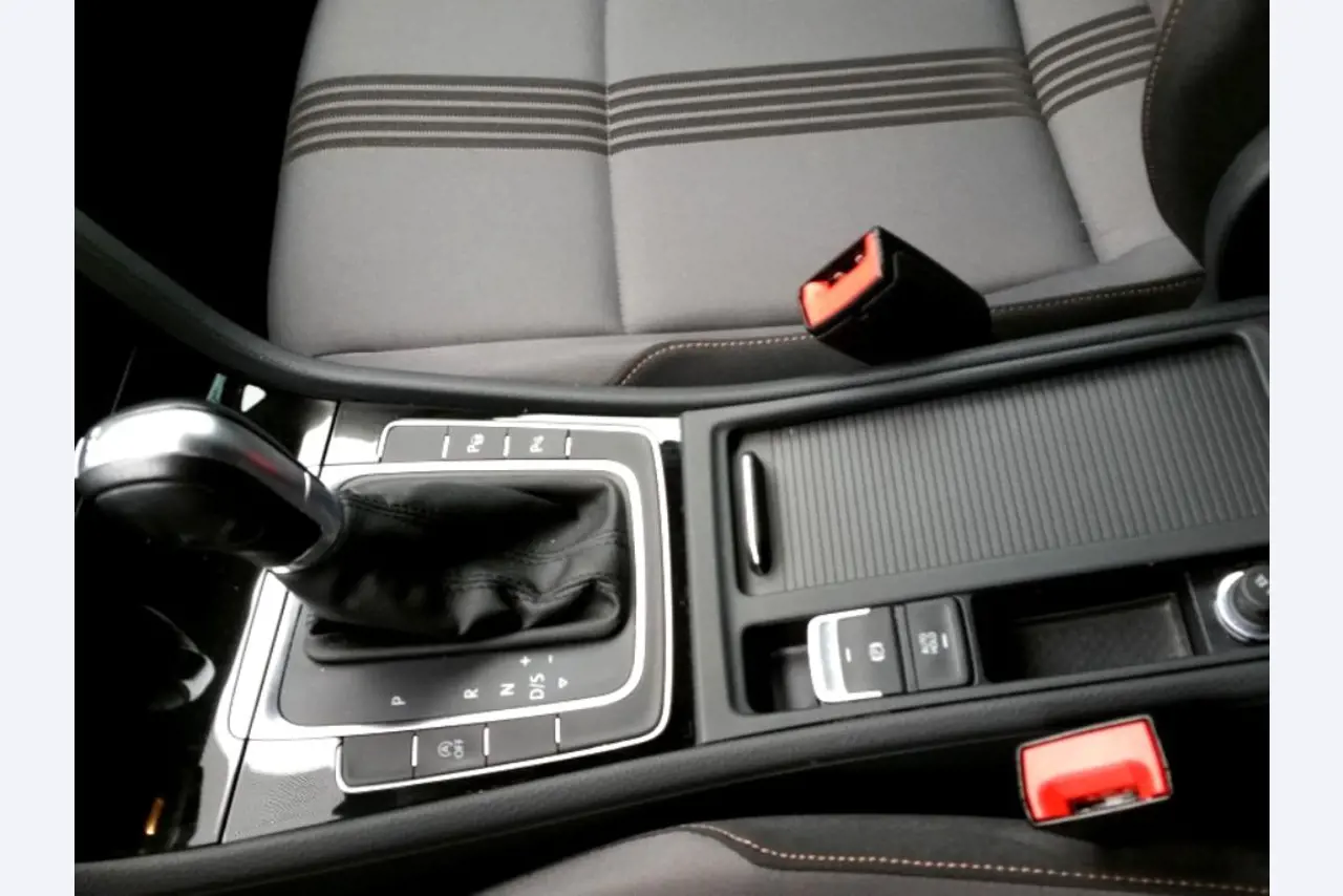 Peri Maximo paneelmallen<br><img src="/images/LogoStrasser.png"><br>-18