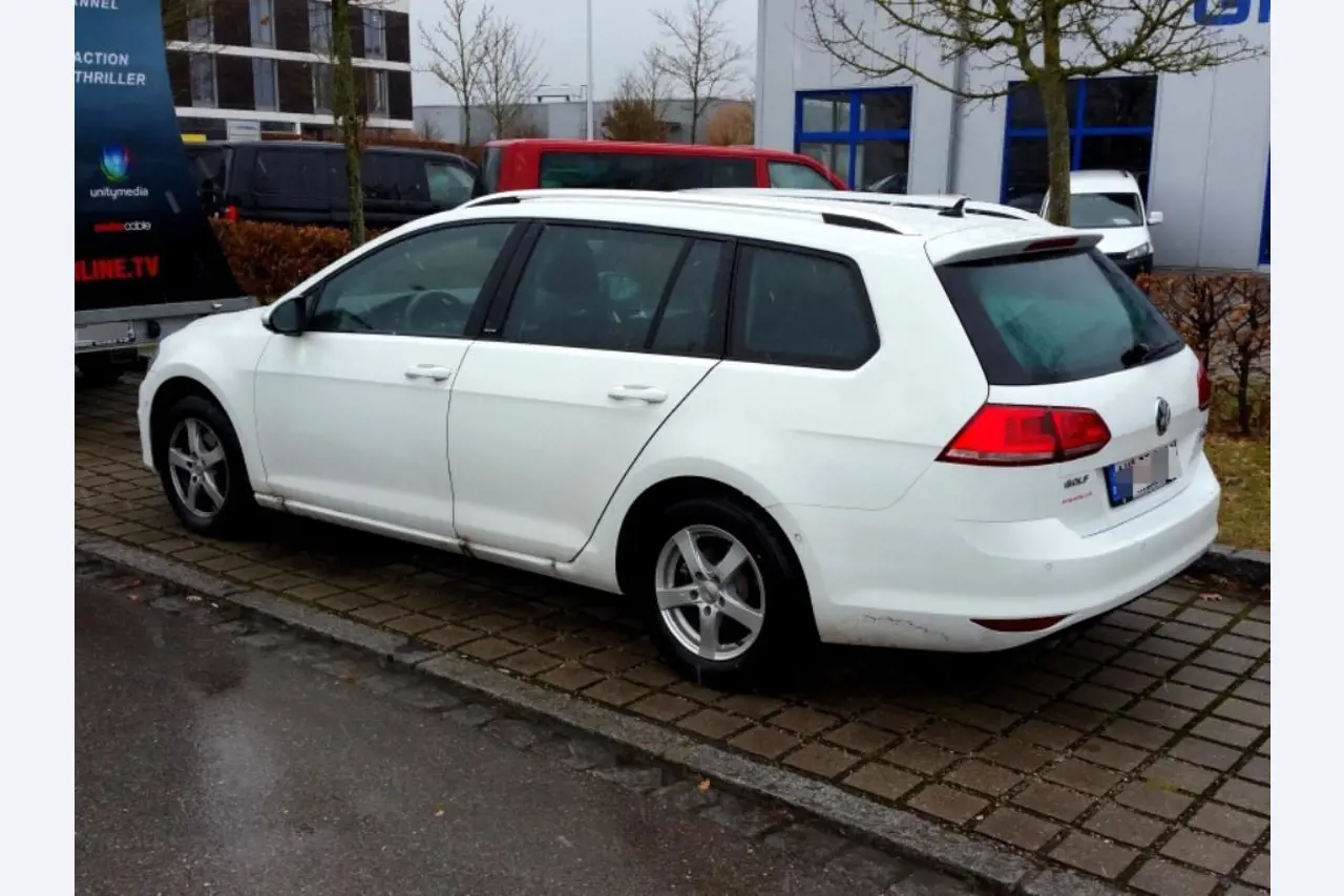 Peri Maximo paneelmallen<br><img src="/images/LogoStrasser.png"><br>-4