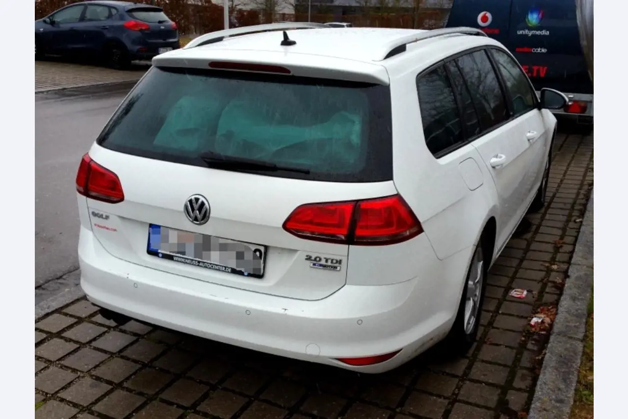 Peri Maximo paneelmallen<br><img src="/images/LogoStrasser.png"><br>-6