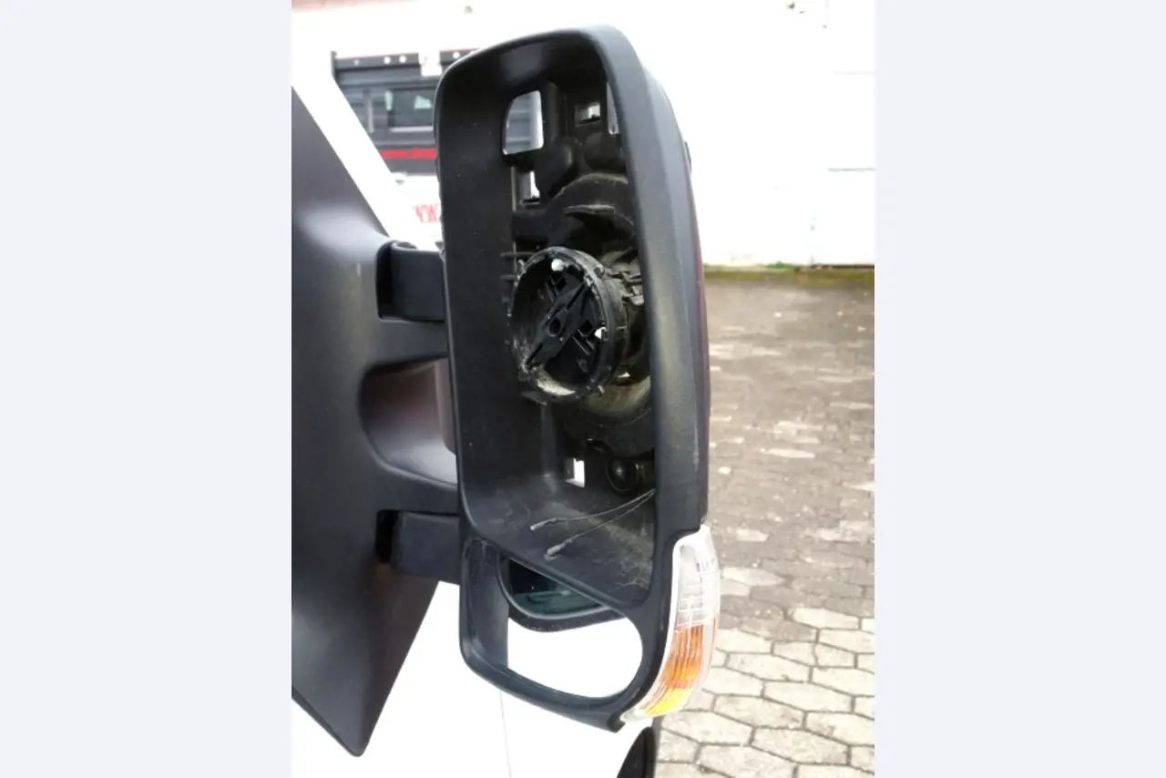 Peri Maximo paneelmallen<br><img src="/images/LogoStrasser.png"><br>-9