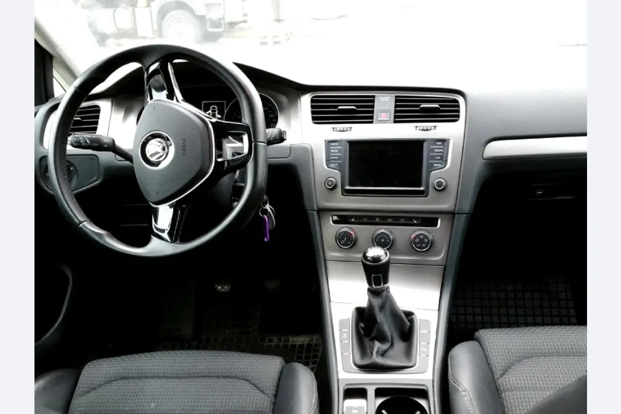 Peri Maximo paneelmallen<br><img src="/images/LogoStrasser.png"><br>-10