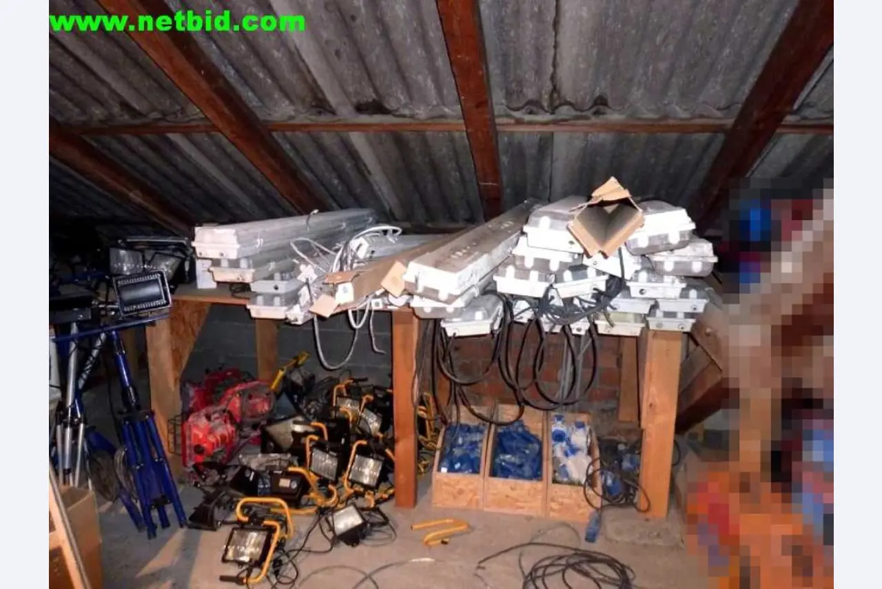 Peri Maximo paneelmallen<br><img src="/images/LogoStrasser.png"><br>-14