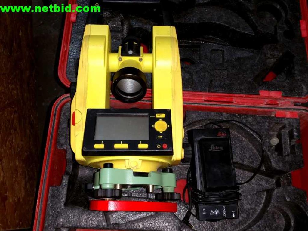 
Moldes para painéis Peri Maximo<br><img src="/images/LogoStrasser.png"><br>-1