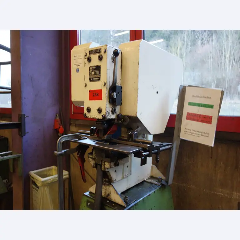 Machines for sheet metal working, business and office equipment as well as vehicle fleet-1