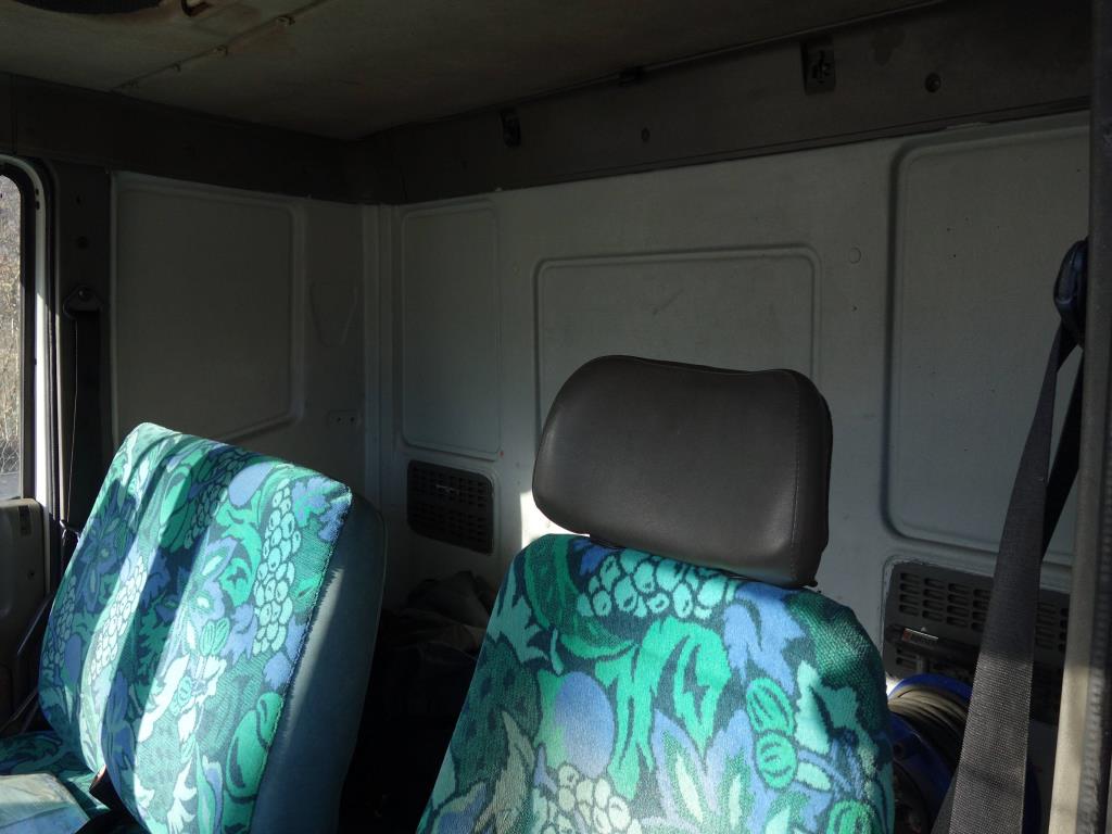 Máquinas de processamento de chapas metálicas, equipamento operacional e de escritório e frota de veículos-4