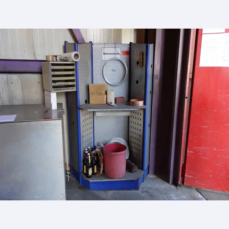 Máquinas de processamento de chapas metálicas, equipamento operacional e de escritório e frota de veículos-1