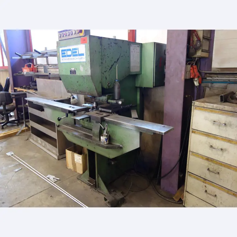 Machines for sheet metal working, business and office equipment as well as vehicle fleet-3