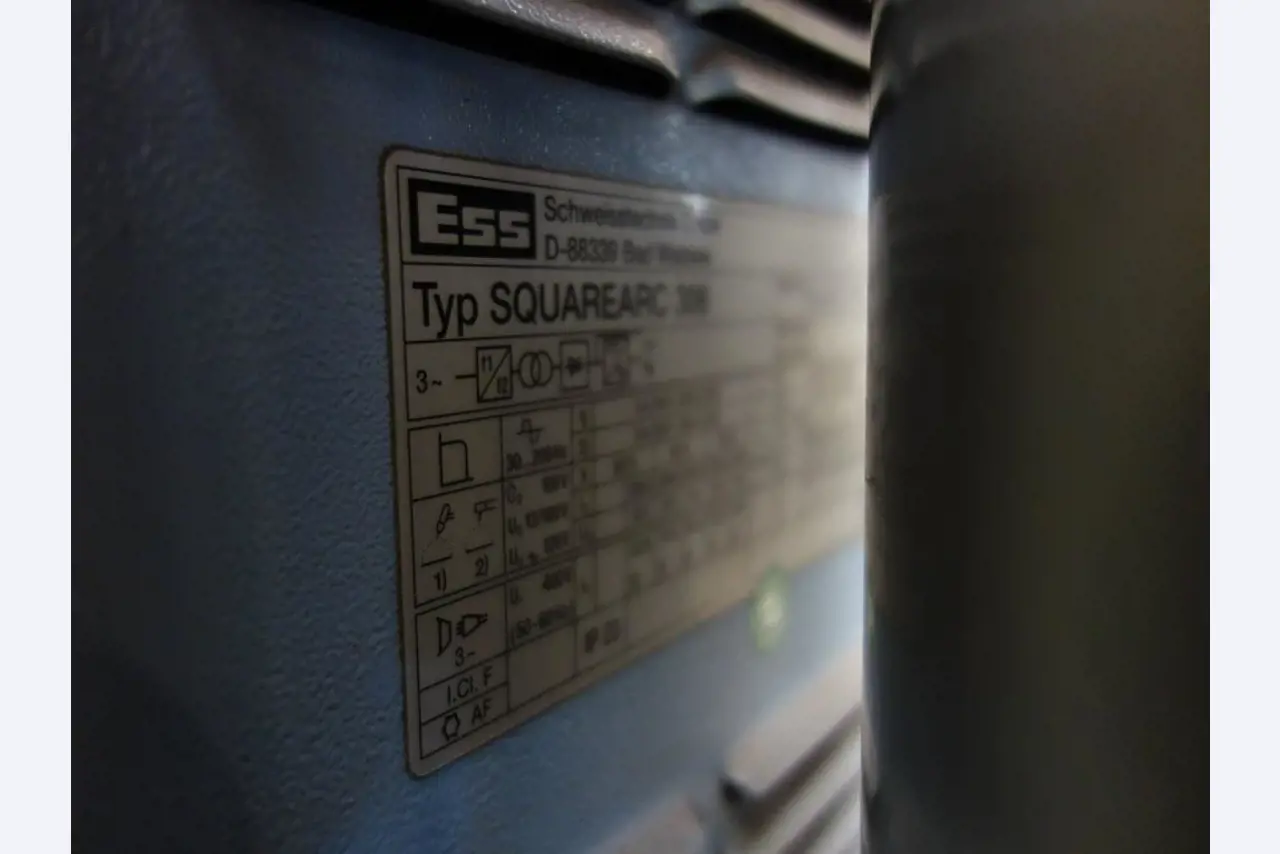 Machines for sheet metal working, business and office equipment as well as vehicle fleet-3